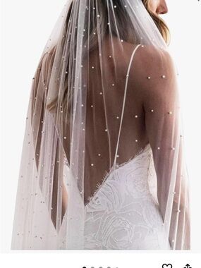 Pearl-Embellished Sheer Bridal Veil - White